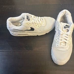 nike air max 90 white and black sneakers